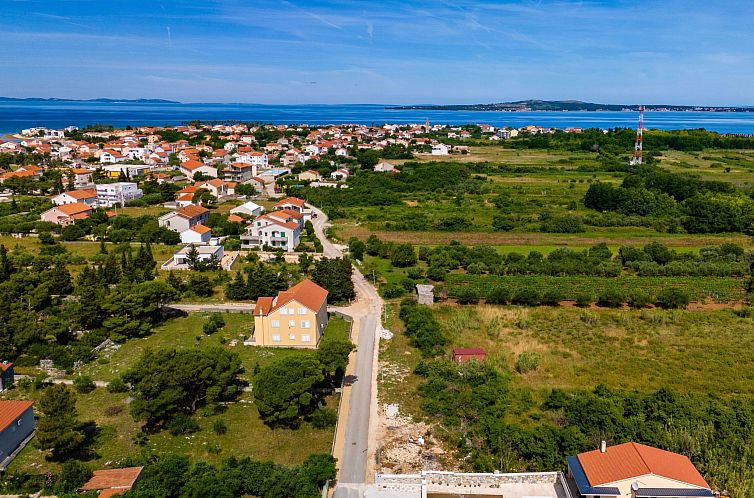 Vakantiehuis Neue Luxusvilla mit Pool - Agentur TA Leut