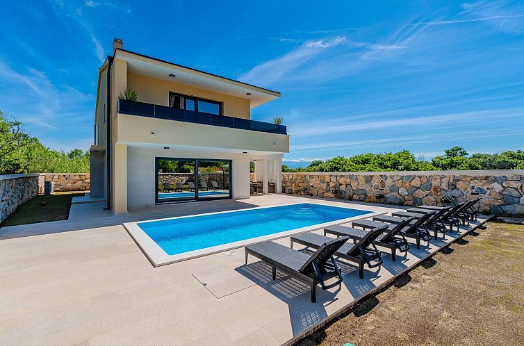 Vakantiehuis Neue Luxusvilla mit Pool - Agentur TA Leut