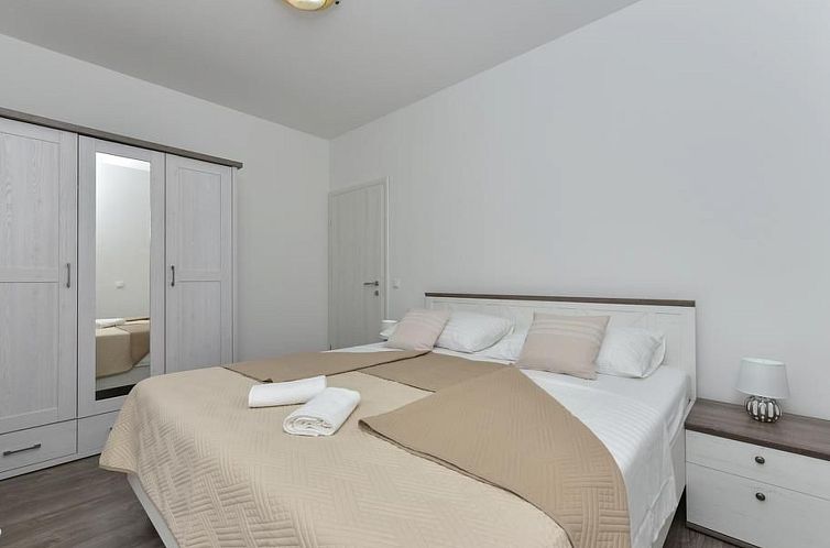 Vakantiehuis Villa mit Garten, Grill und Terrasse