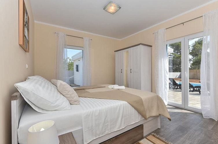 Vakantiehuis Villa mit Garten, Grill und Terrasse