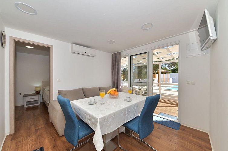 Appartement Mobilheim mit Privatparkplatz