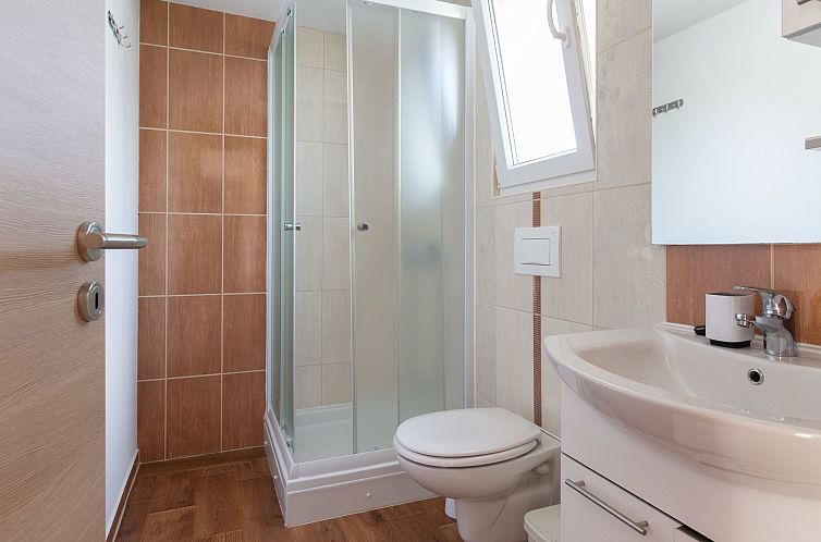 Appartement Mobilheim mit Privatparkplatz