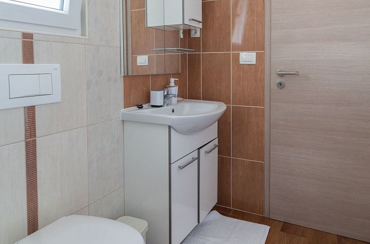 Appartement Mobilheim mit Privatparkplatz