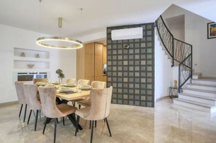 Vakantiehuis Villa Petra mit beheiztem Pool und Sauna