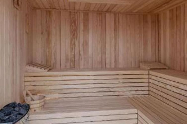 Vakantiehuis Villa Petra mit beheiztem Pool und Sauna