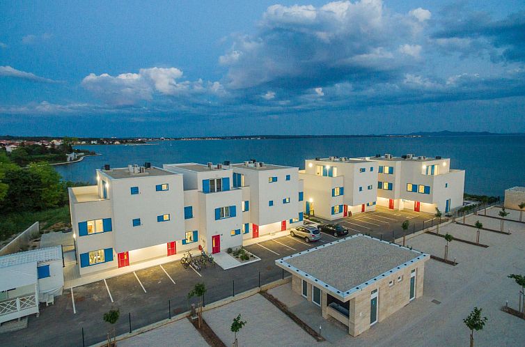 Vakantiehuis Strandvilla Miri Rose mit beheizbarem Pool