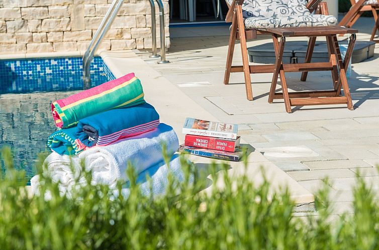 Vakantiehuis Strandvilla Miri Rose mit beheizbarem Pool