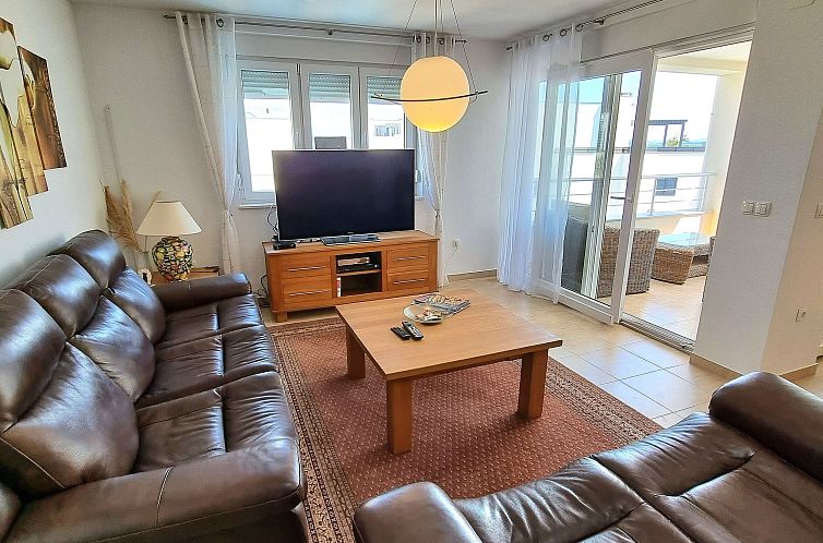 Appartement Bezaubernde Ferienwohnung mit gemeinsamem Pool