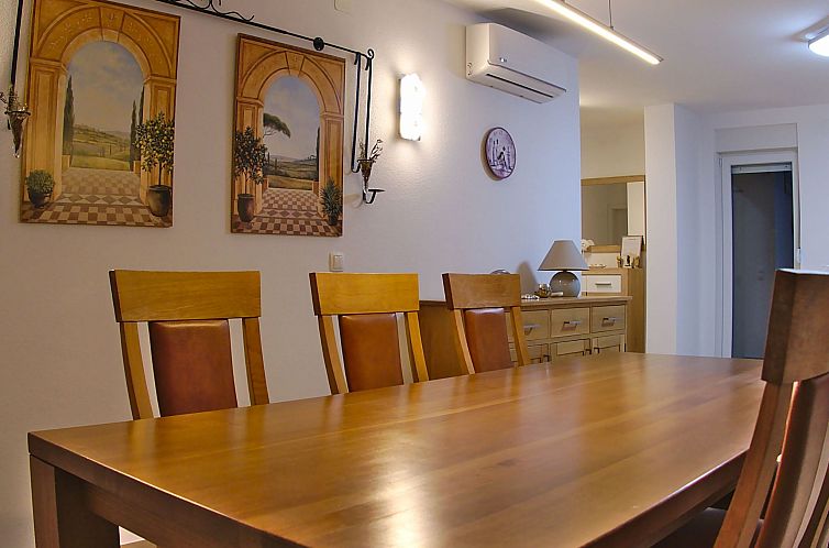 Appartement Bezaubernde Ferienwohnung mit gemeinsamem Pool