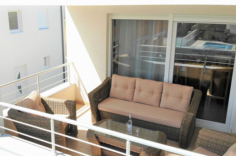 Appartement Bezaubernde Ferienwohnung mit gemeinsamem Pool