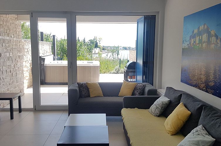 Vakantiehuis Ferienvilla "Miri Palme" mit Whirlpool