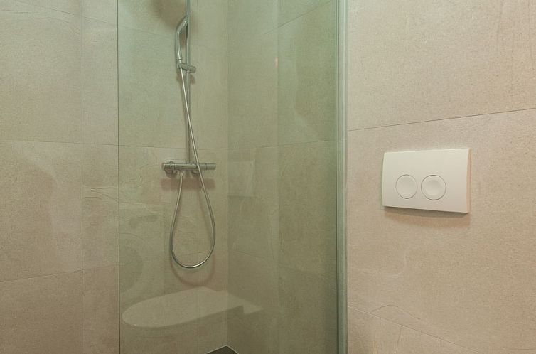 Vakantiehuis Ferienvilla "Miri Palme" mit Whirlpool