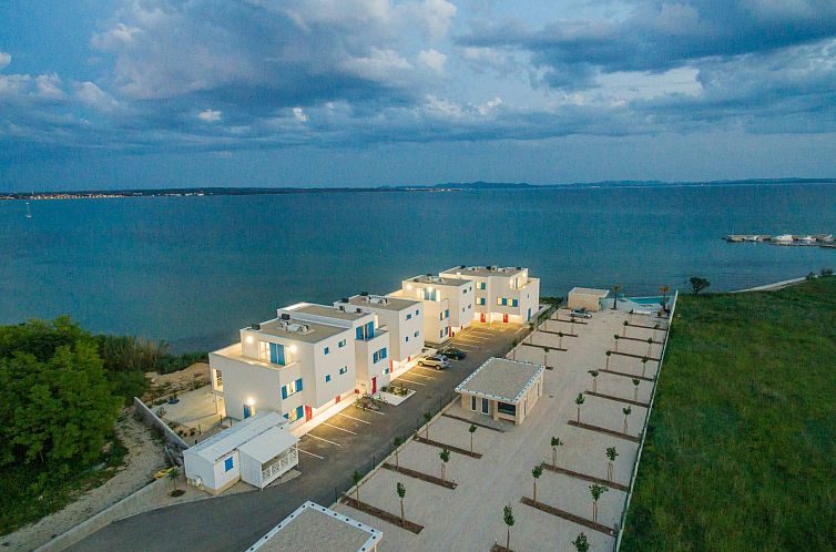 Vakantiehuis Ferienvilla "Miri Orchid" mit privatem Pool