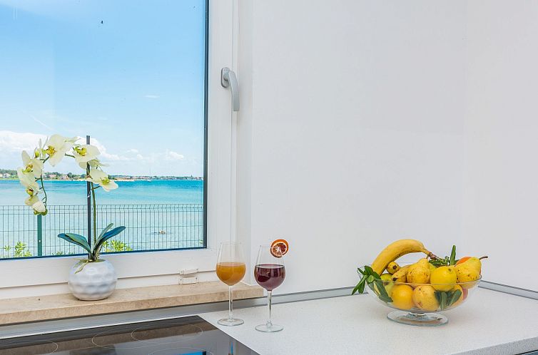 Vakantiehuis Ferienvilla "Miri Orchid" mit privatem Pool