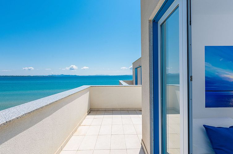 Vakantiehuis Ferienvilla "Miri Orchid" mit privatem Pool