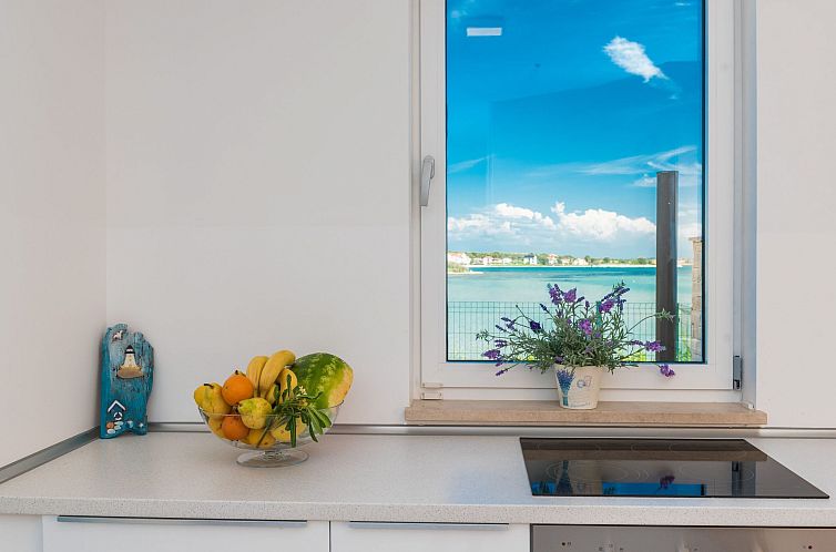 Vakantiehuis Ferienvilla "Miri Orchid" mit privatem Pool