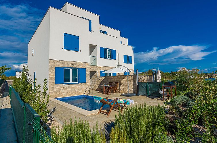 Unterkunft 1034798 - Ferienhaus Dalmatien - Vakantiehuis "Miri Melon" mit eigenem Pool
