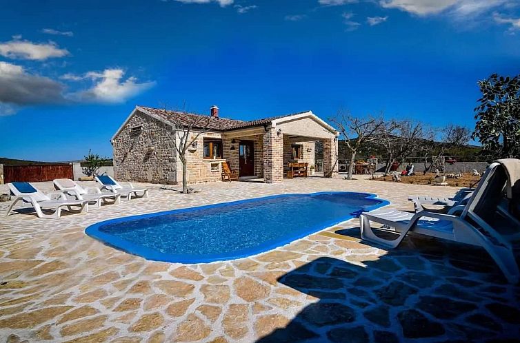 Unterkunft 10348802 - Ferienhaus Dalmatien - Vakantiehuis Villa Bona Gespanschaft Zadar