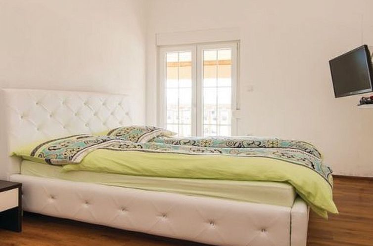 Appartement Laura mit Pool