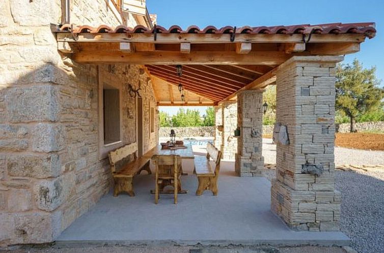 Vakantiehuis Holiday Home Marilu with pool