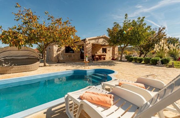 Unterkunft 10348814 - Ferienhaus Dalmatien - Vakantiehuis Villa Callista with Pool