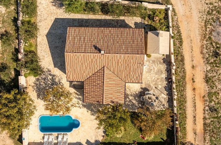 Vakantiehuis Villa Callista with Pool