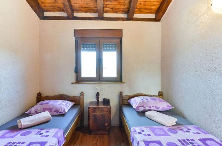 Vakantiehuis Villa Callista with Pool
