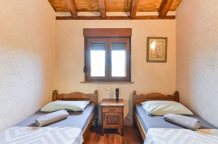 Vakantiehuis Villa Callista with Pool