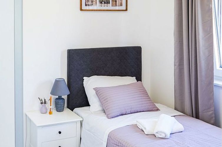 Vakantiehuis Holiday Home Olivarum with pool