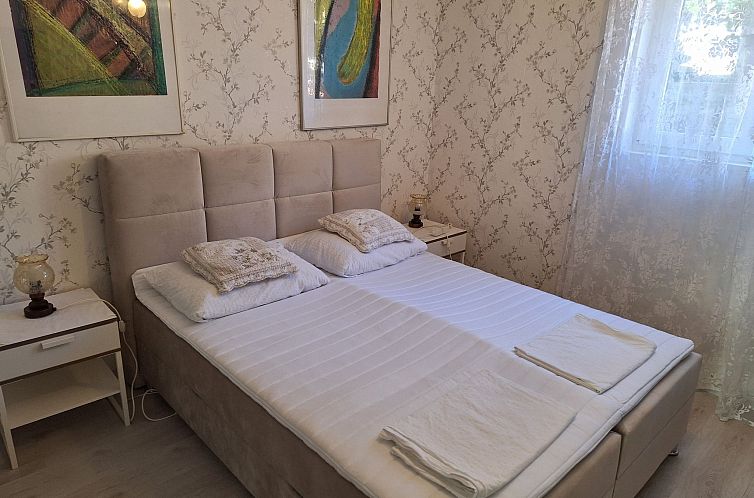 Guest house 10351303 - Apartment Dalmatia - Appartement Srsen für 2 Personen in Kuciste