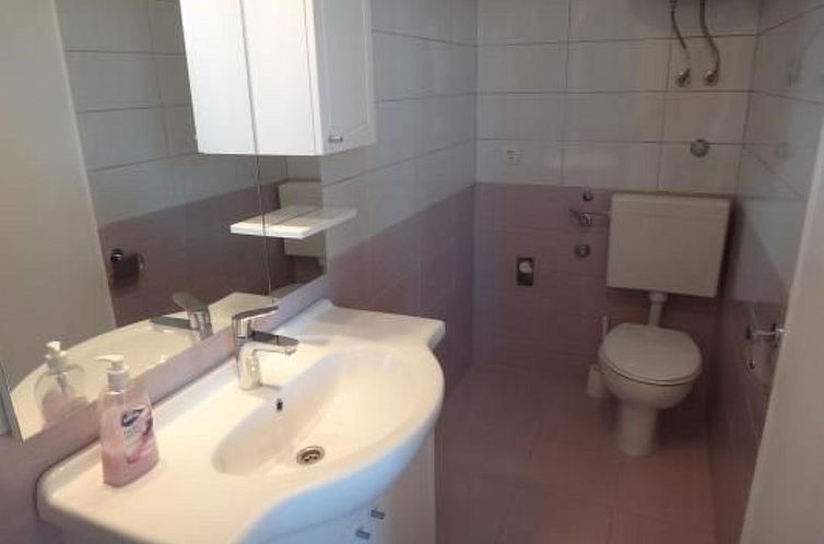 Appartement Ferienapartment für zwei Erwachsene und zwei Ki