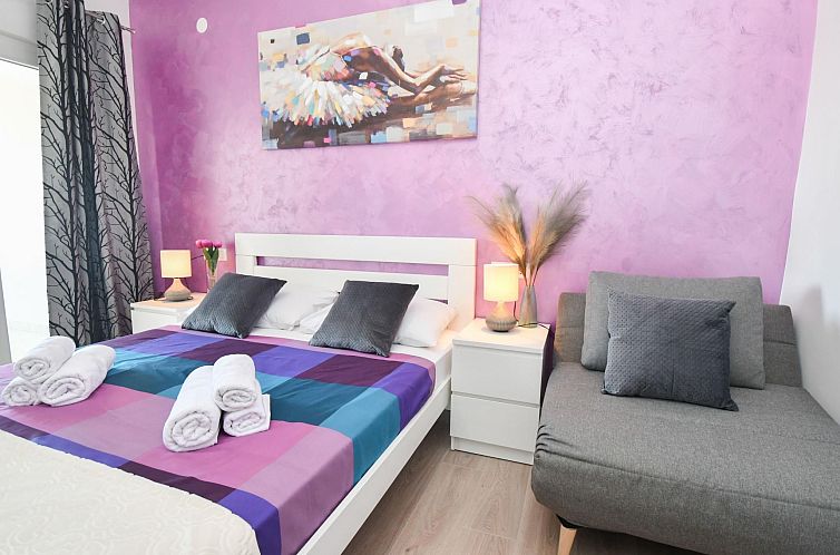 Guest house 10352707 - Apartment Dalmatia - Appartement Apartment mit Terrasse