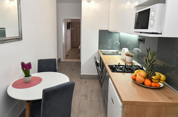 Appartement Apartment mit Terrasse