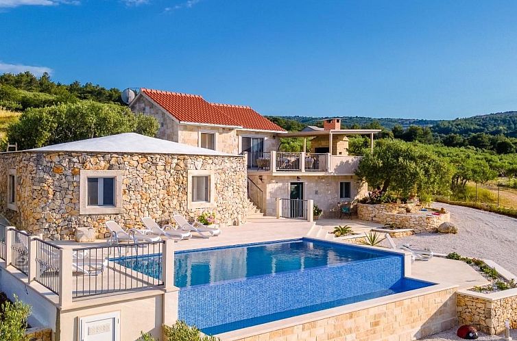 Vakantiehuis Villa Santa Lucia auf der Insel Brač