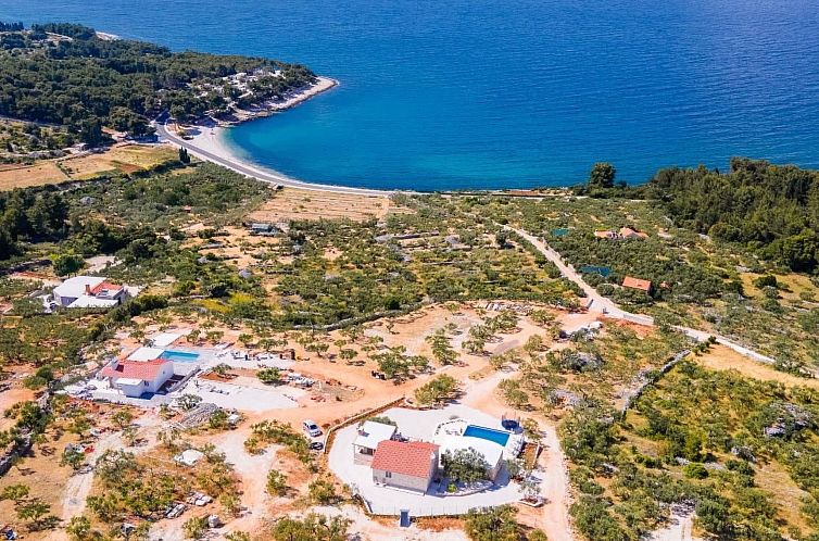 Vakantiehuis Villa Santa Lucia auf der Insel Brač