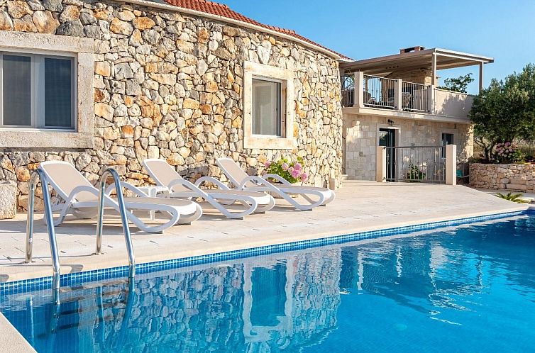 Vakantiehuis Villa Santa Lucia auf der Insel Brač