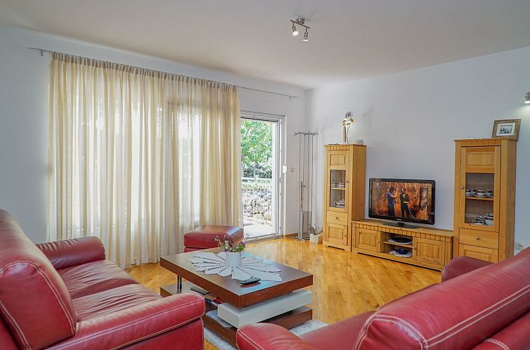 Vakantiehuis in der Nähe des Meeres und des Sees