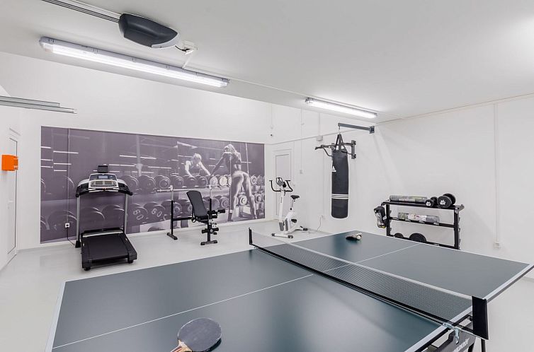 Vakantiehuis in Sutivan mit Privatem Pool