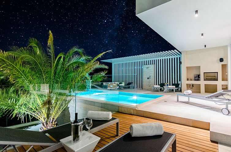 Unterkunft 1037017 - Ferienhaus Dalmatien - Vakantiehuis Wunderschönes Ferienhaus in Sutivan mit Privat