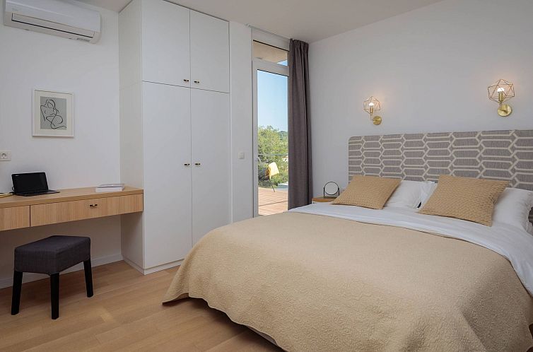 Vakantiehuis Semper Vivum Villa
