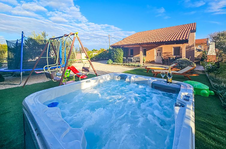 Verblijf 1037103 - Vakantiewoning Dalmatie - Vakantiehuis Lana