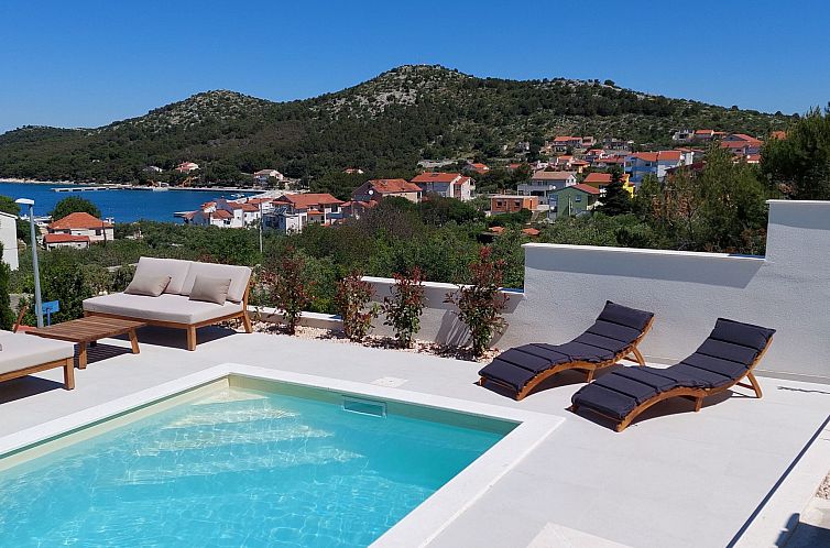 Guest house 1037112 - Apartment Dalmatia - Appartement Ferienwohnungen Stipe 2