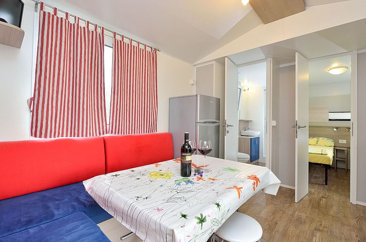 Appartement Mobilheim mit Blick auf das Wasser
