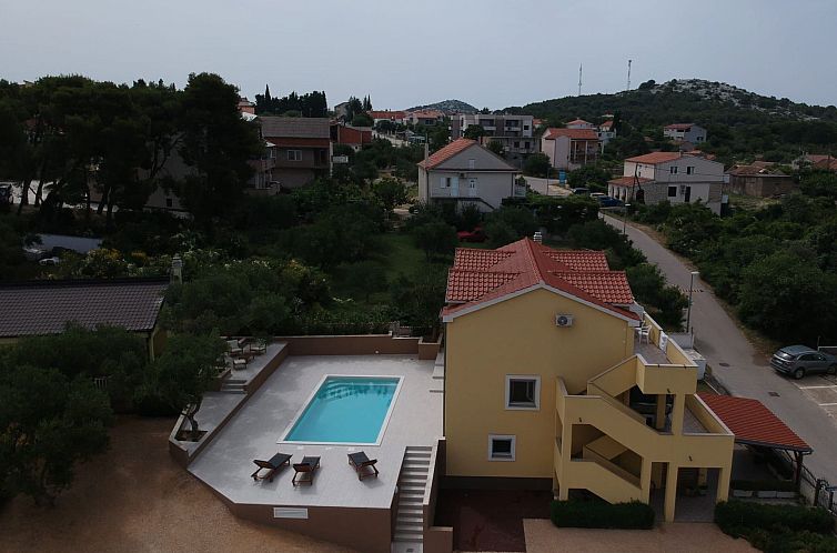 Vakantiehuis "Antonio" mit Blick auf das Wasser