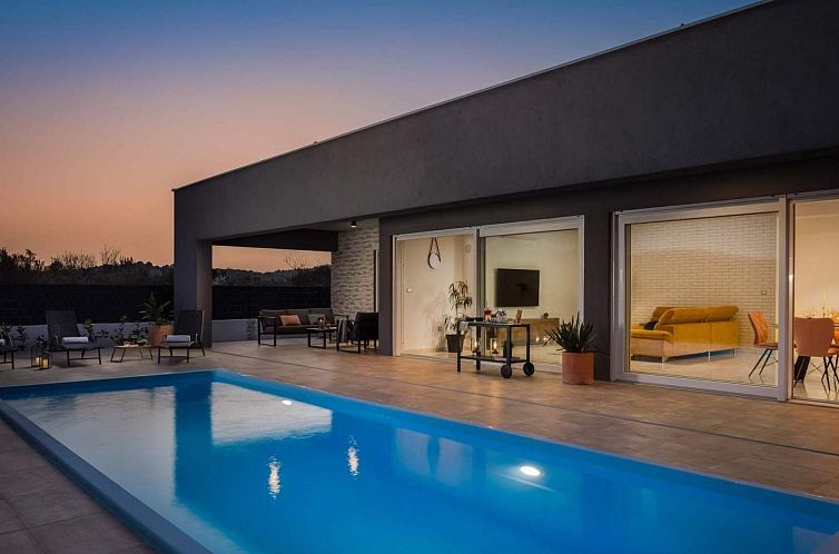 Unterkunft 1037212 - Ferienhaus Dalmatien - Vakantiehuis Villa Millenium