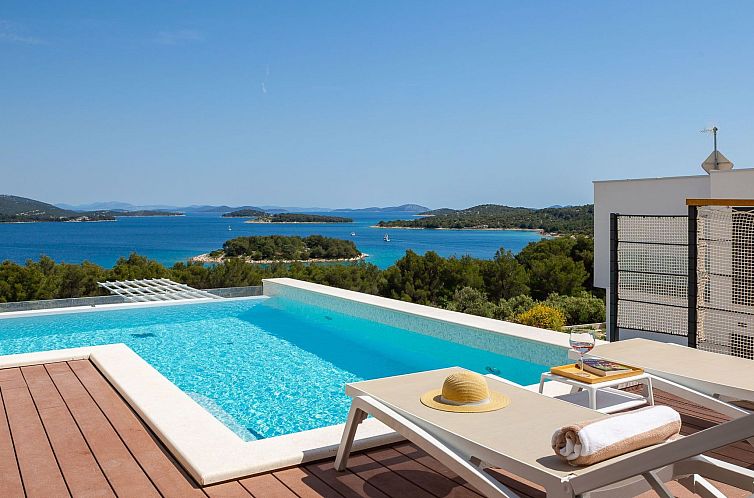 Unterkunft 1037213 - Ferienhaus Dalmatien - Vakantiehuis Villa Sara Murter