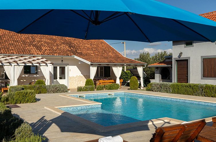 Vakantiehuis Villa Mirkov San