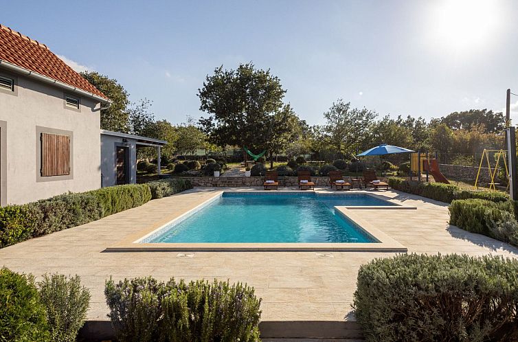 Vakantiehuis Villa Mirkov San