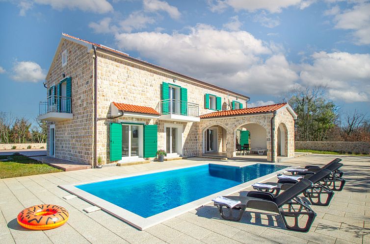 Guest house 1037504 - Holiday property Dalmatia - Vakantiehuis Skelin