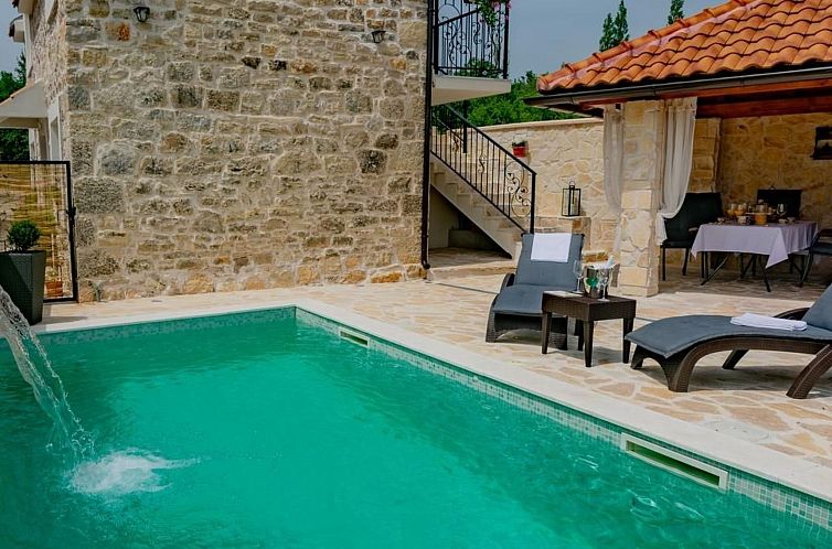 Unterkunft 1037505 - Ferienhaus Dalmatien - Vakantiehuis Villa Mara in Drniš